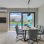 Bella By Seeadria Agency Villa