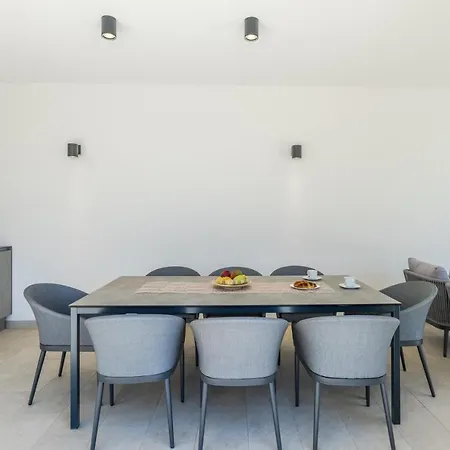 Villa Bella By Seeadria Agency