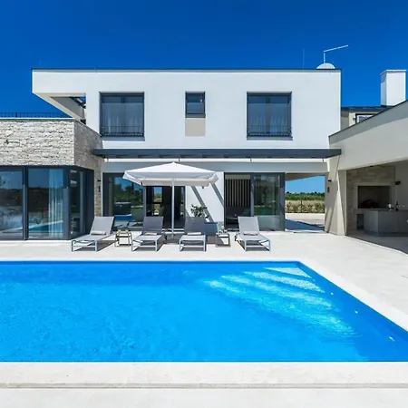 Bella By Seeadria Agency Villa Brtonigla