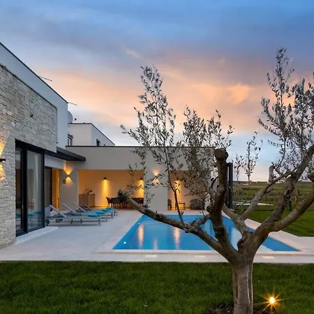 Bella By Seeadria Agency Villa Brtonigla