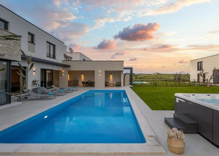 Bella By Seeadria Agency Villa Brtonigla