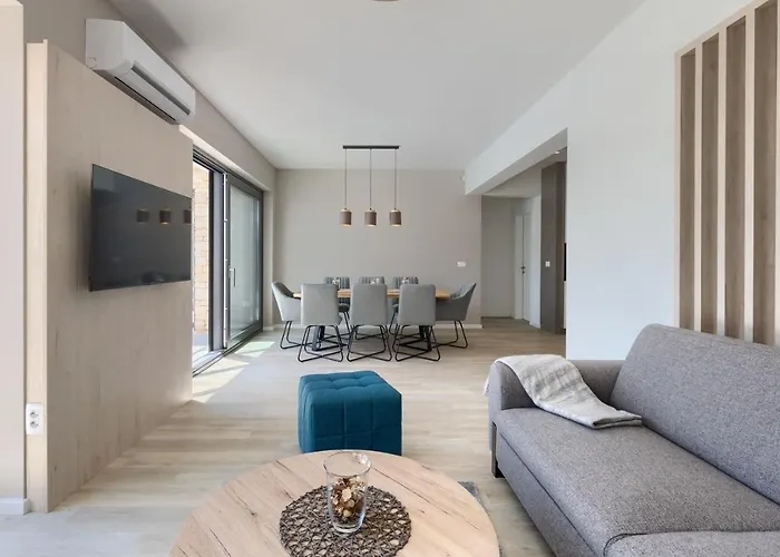 Bella By Seeadria Agency *