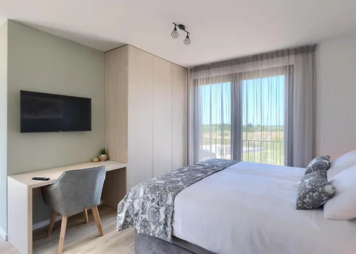 Bella By Seeadria Agency * Brtonigla