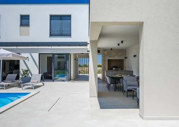 Bella By Seeadria Agency