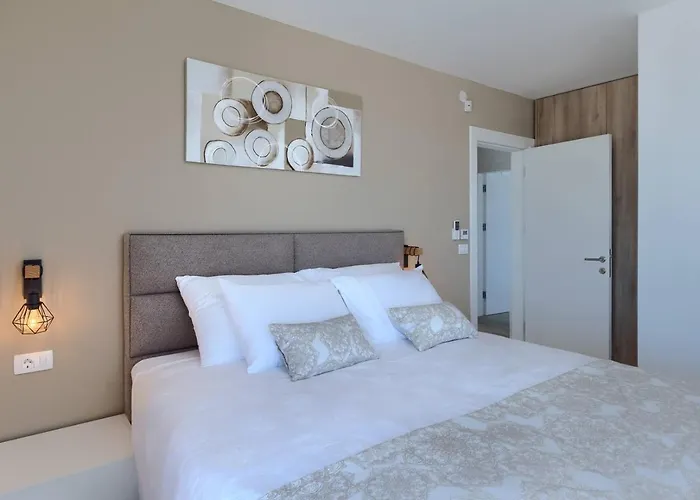 Bella By Seeadria Agency Villa *