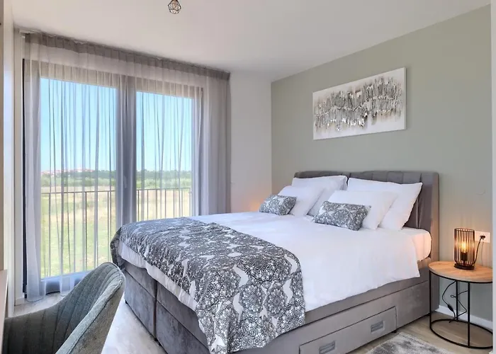 Bella By Seeadria Agency Villa *