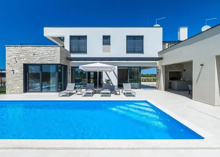 Bella By Seeadria Agency Villa Brtonigla